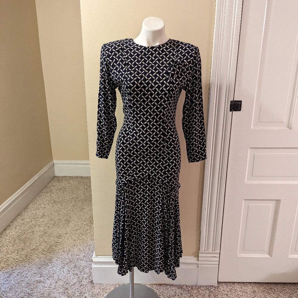 Vintage Michelle Stuart navy blue with white print drop waist dress size xs
